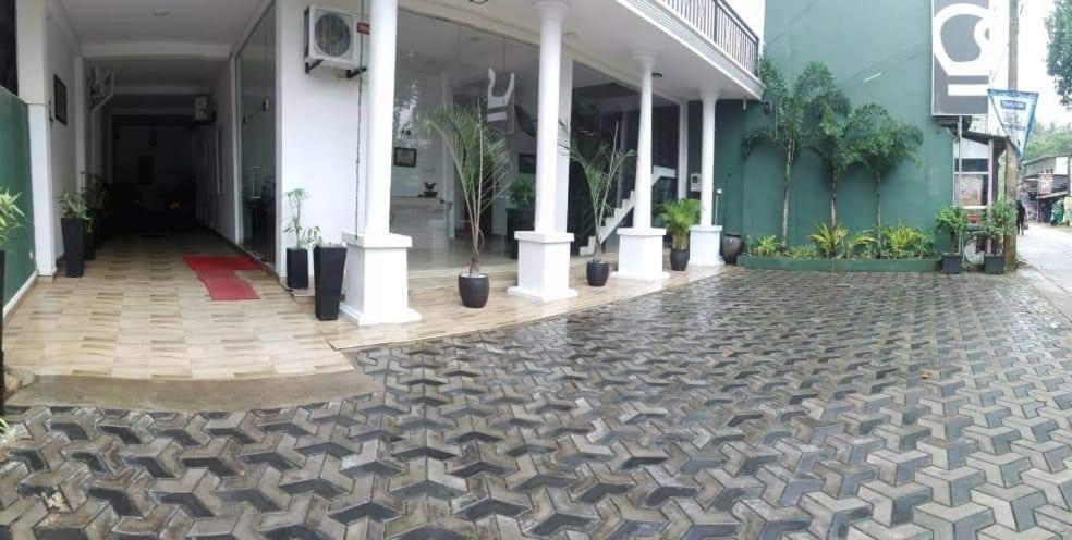 Kings Gate Airport Transit Hotel Katunayaka Exterior foto