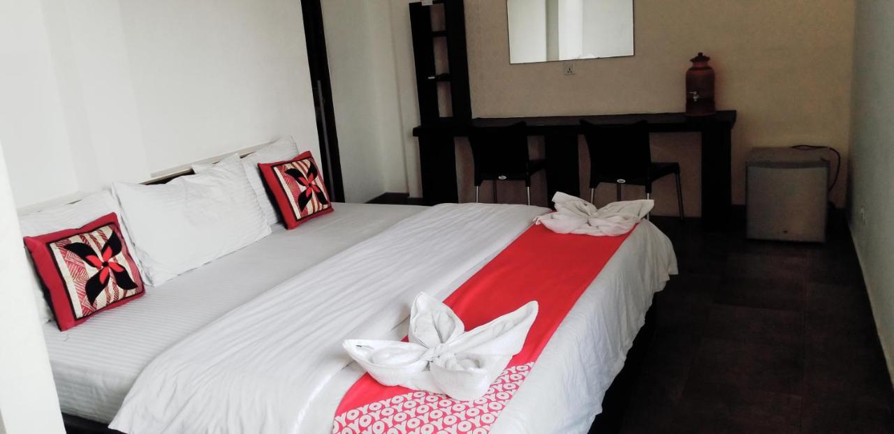 Kings Gate Airport Transit Hotel Katunayaka Exterior foto